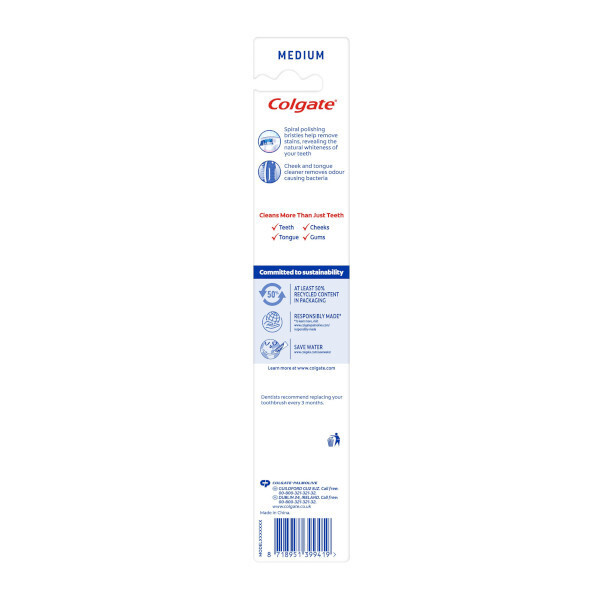 Colgate Advance White Toothbrush Medium